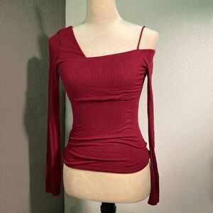 Fashion Nova, long sleeve, size M